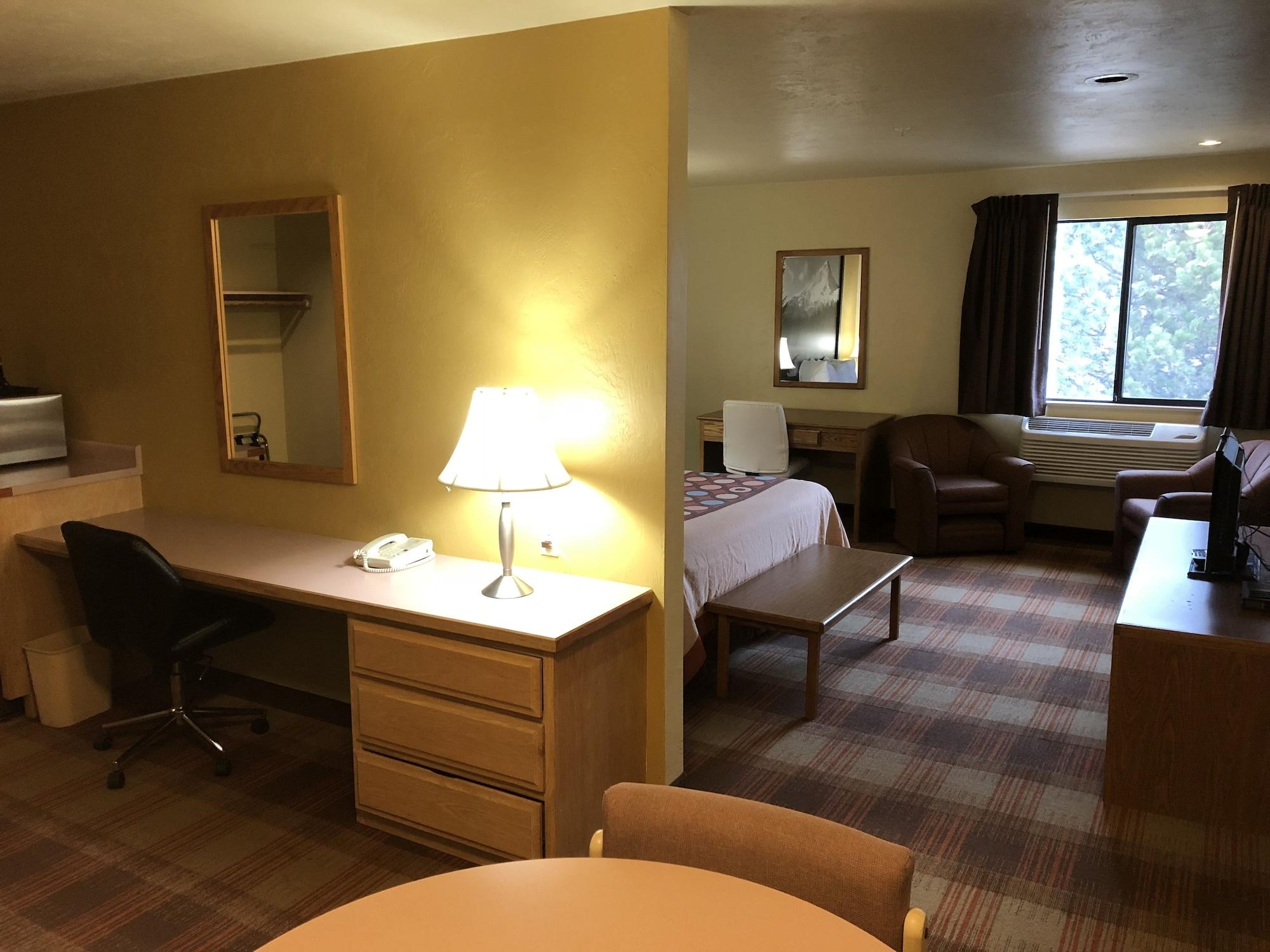Super 8 By Wyndham Kennewick Motel Exterior photo