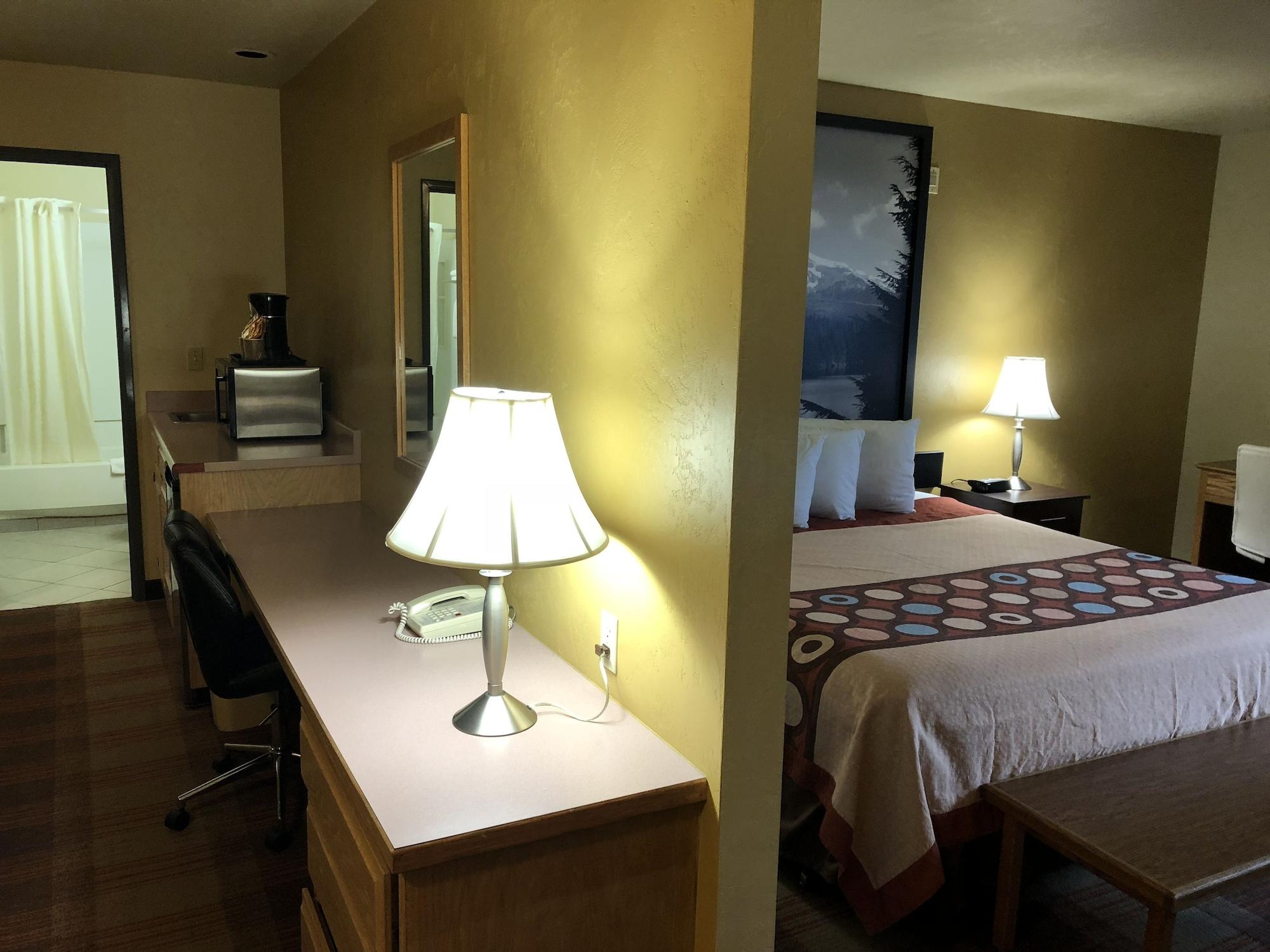 Super 8 By Wyndham Kennewick Motel Exterior photo