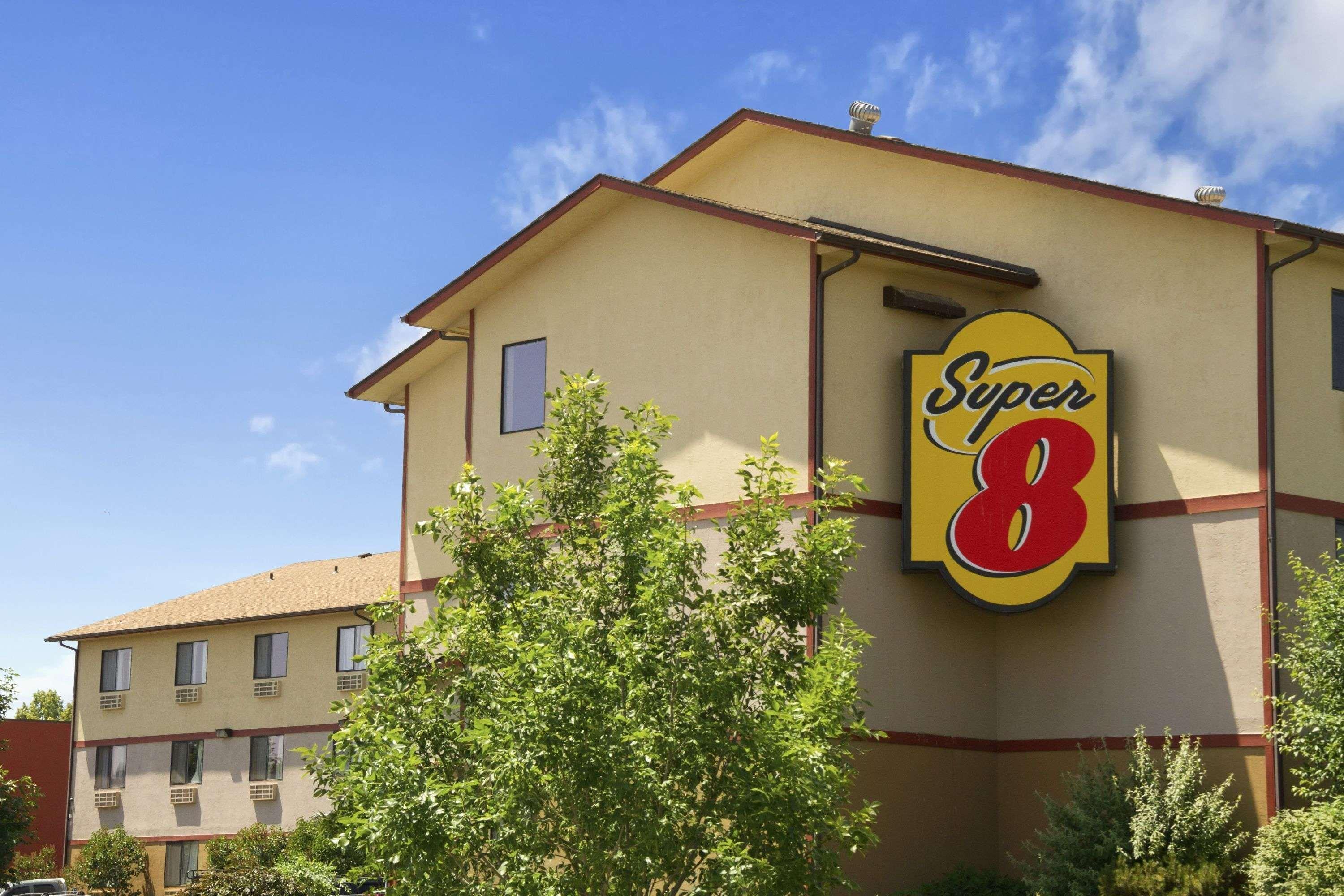Super 8 By Wyndham Kennewick Motel Exterior photo